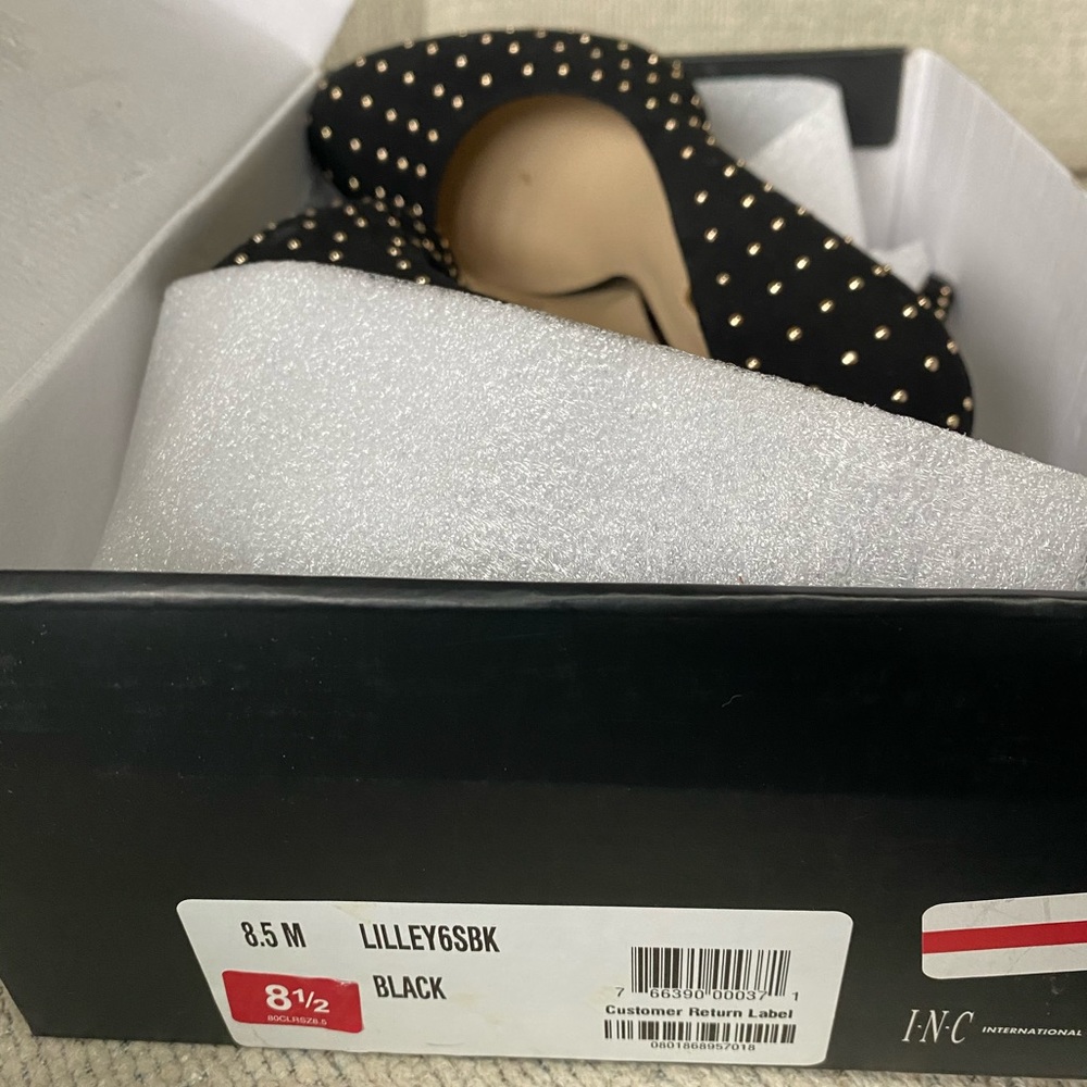 Heels - Picture 7 of 7